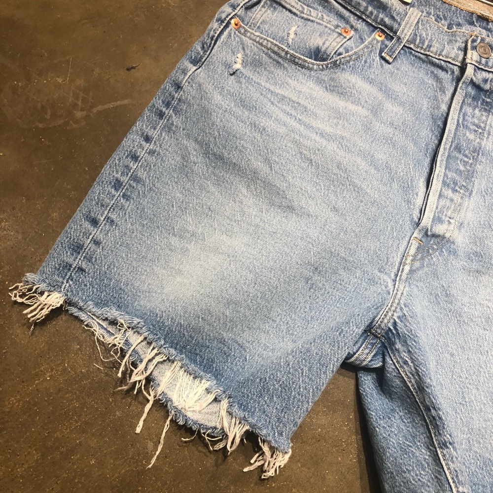 24.Levi’s Premium 501 Shorts - Picture 5 of 9